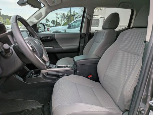 Used 2023 Toyota Tacoma SR5 image 10