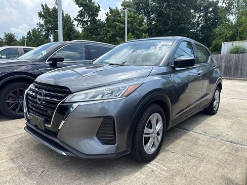Used 2024 Nissan Kicks S FWD image 1