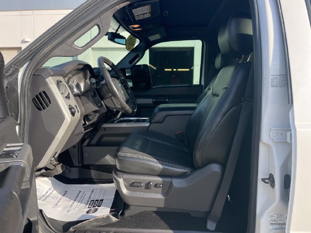 Used 2016 Ford F350 Lariat w/ Lariat Ultimate Package AWD/4WD image 19