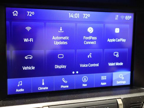 Used 2021 Ford Mustang Shelby GT500 w/ Technology Package RWD image 30