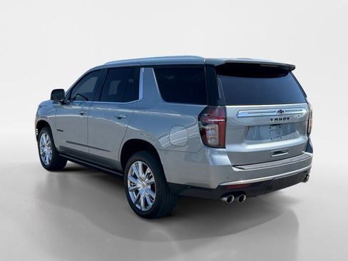 Used 2024 Chevrolet Tahoe High Country w/ Premium Package 2 AWD/4WD image 3