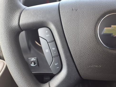 New 2025 Chevrolet Express 2500 w/ Driver Convenience Package image 18