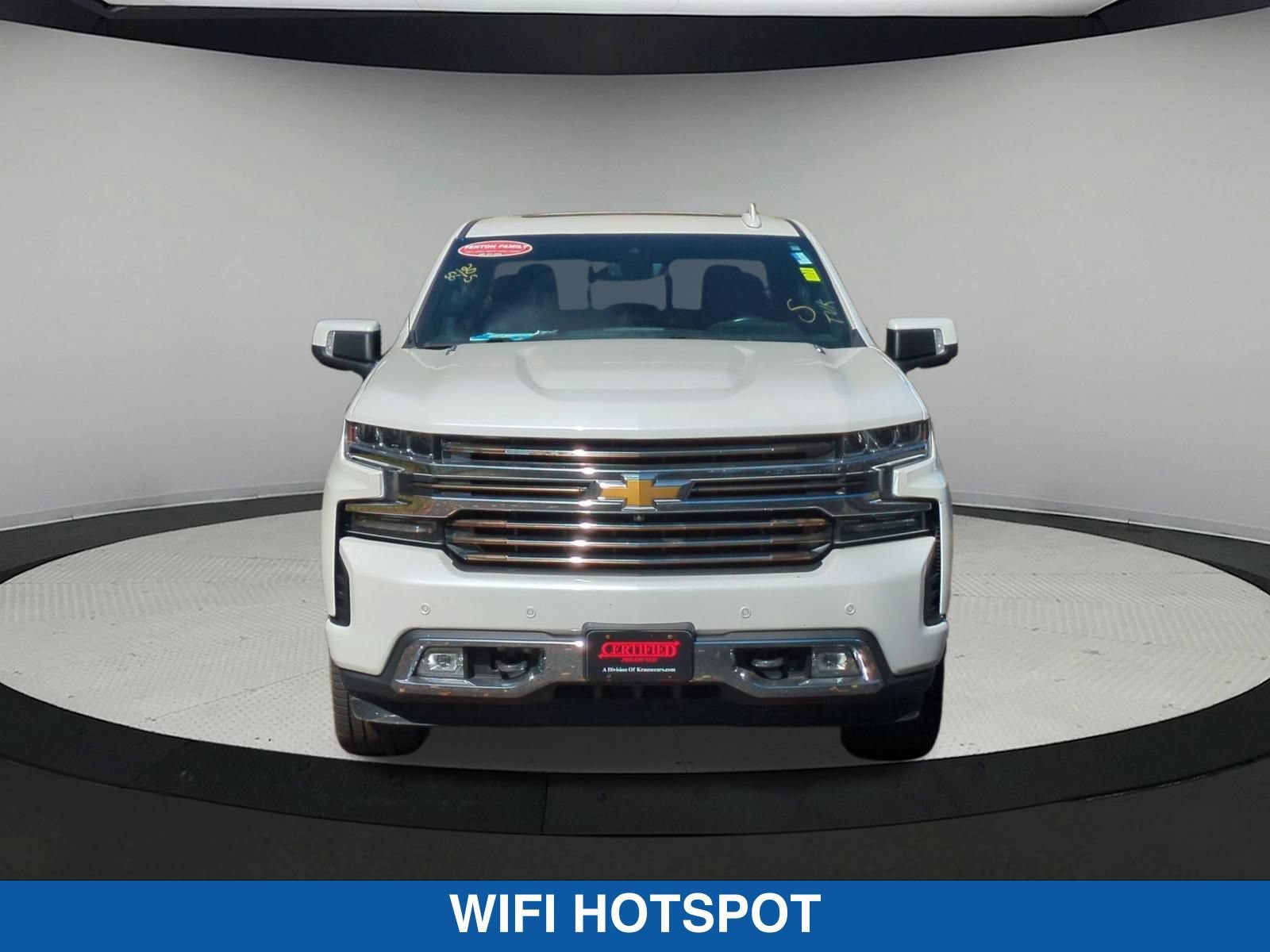 Used 2020 Chevrolet Silverado 1500 High Country w/ Technology Package AWD/4WD image 9