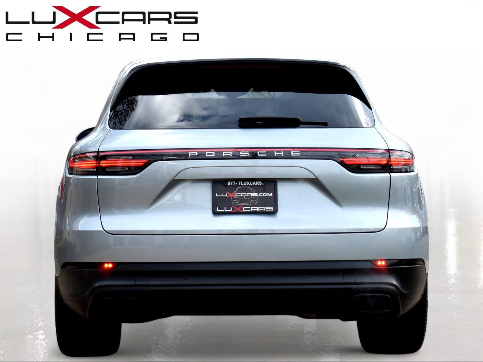 Used 2021 Porsche Cayenne AWD/4WD image 5
