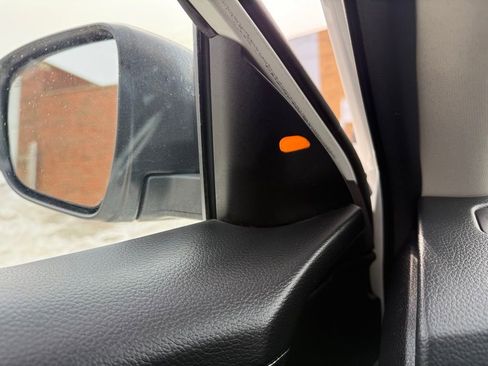 Used 2015 Nissan Rogue SL w/ SL Premium Package image 30