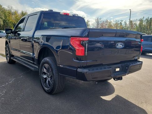 Used 2025 Ford F150 Lightning Flash image 3