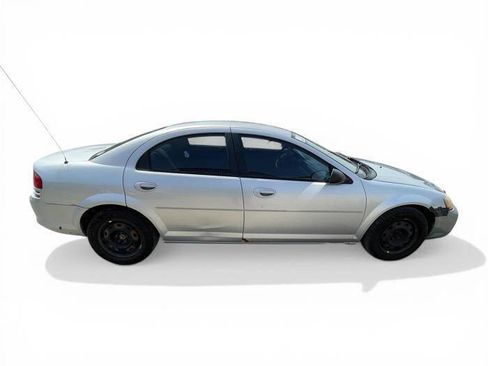 Used 2006 Dodge Stratus SXT image 7