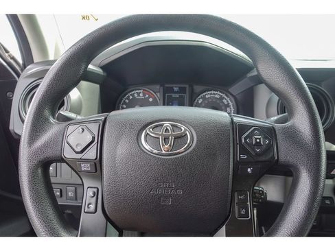 Used 2021 Toyota Tacoma SR AWD/4WD image 13