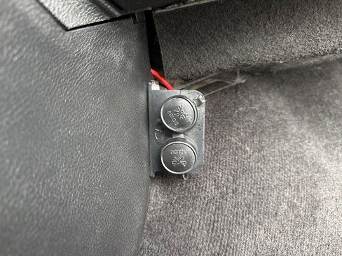 Used 2015 RAM 2500 Laramie w/ Convenience Group image 32