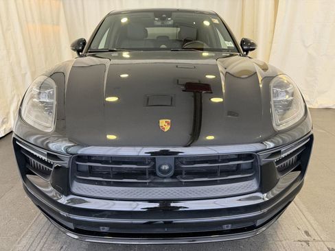 Certified 2023 Porsche Macan S image 6