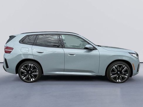 New 2025 BMW X3 xDrive30i w/ Premium Package image 2