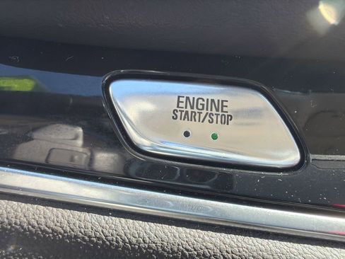 Used 2023 Buick Enclave Avenir w/ Avenir Technology Package image 18