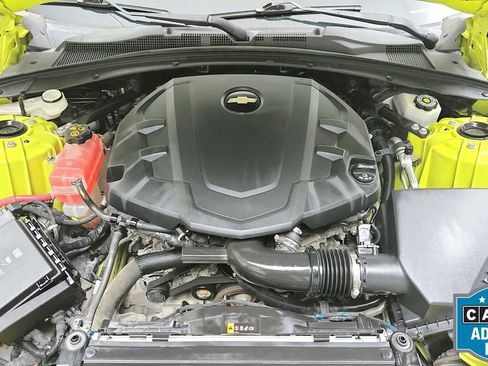 Used 2019 Chevrolet Camaro LT w/ RS Package image 13