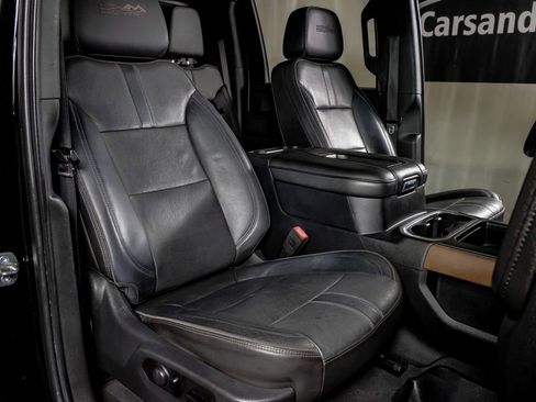 Used 2020 Chevrolet Silverado 2500 High Country w/ Z71 Off-Road Package AWD/4WD image 30