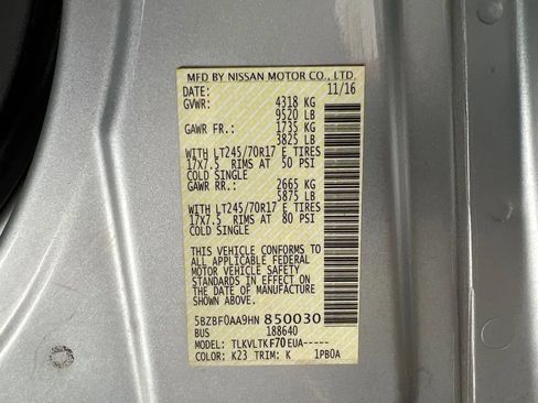 Used 2017 Nissan NV 3500 SV RWD image 20