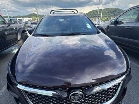 Used 2022 Buick Enclave Avenir w/ Avenir Technology Package AWD/4WD image 6
