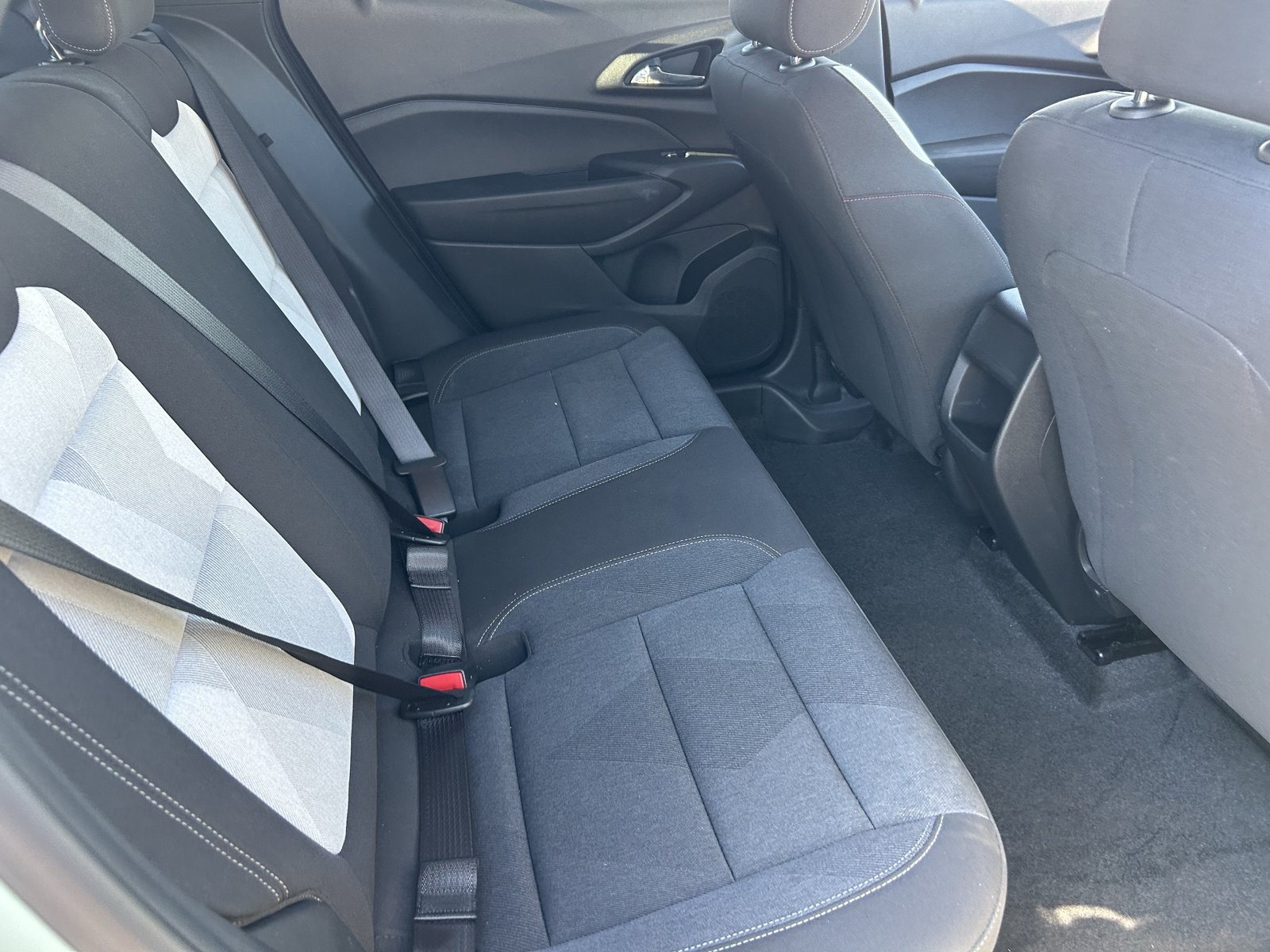 Certified 2024 Chevrolet Trax RS FWD image 14