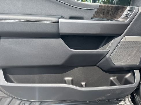 New 2025 Ford F350 Lariat w/ Lariat Ultimate Package image 11