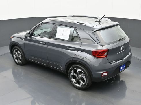 Certified 2024 Hyundai Venue SEL FWD image 38