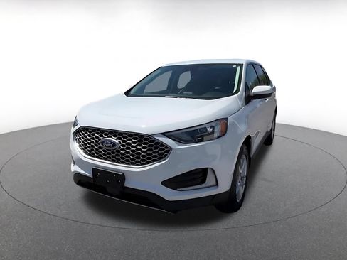 Used 2024 Ford Edge SEL AWD/4WD image 7