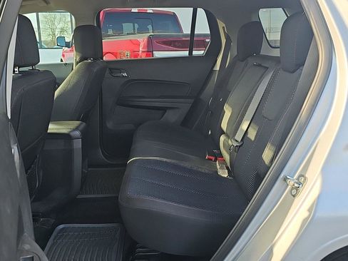 Used 2017 GMC Terrain SLE image 11