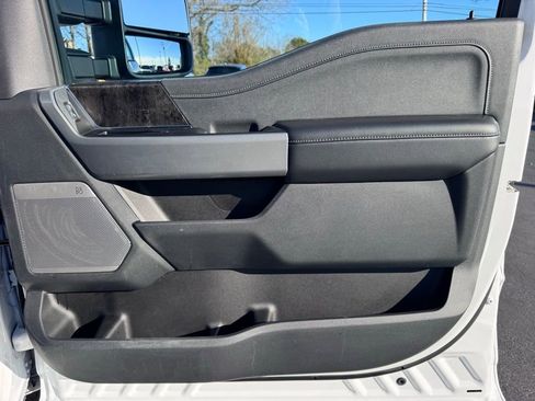 Used 2024 Ford F250 Lariat image 28