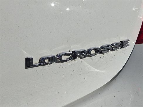 Used 2017 Buick LaCrosse Premium image 10