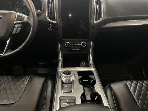 Used 2023 Ford Edge Titanium w/ Equipment Group 301A AWD/4WD image 11