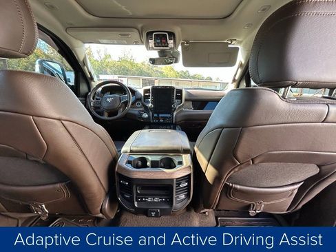 Used 2025 RAM 1500 Limited w/ Trailer Tow Group image 21