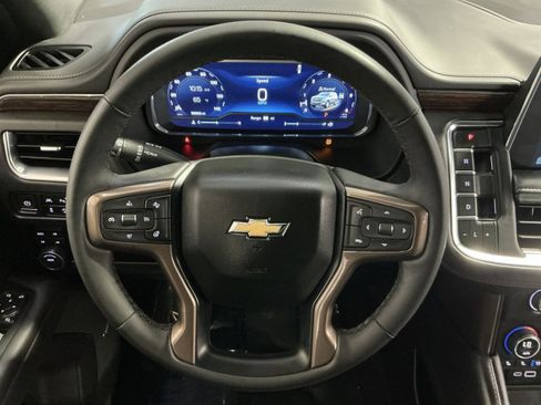 Used 2023 Chevrolet Tahoe High Country AWD/4WD image 17