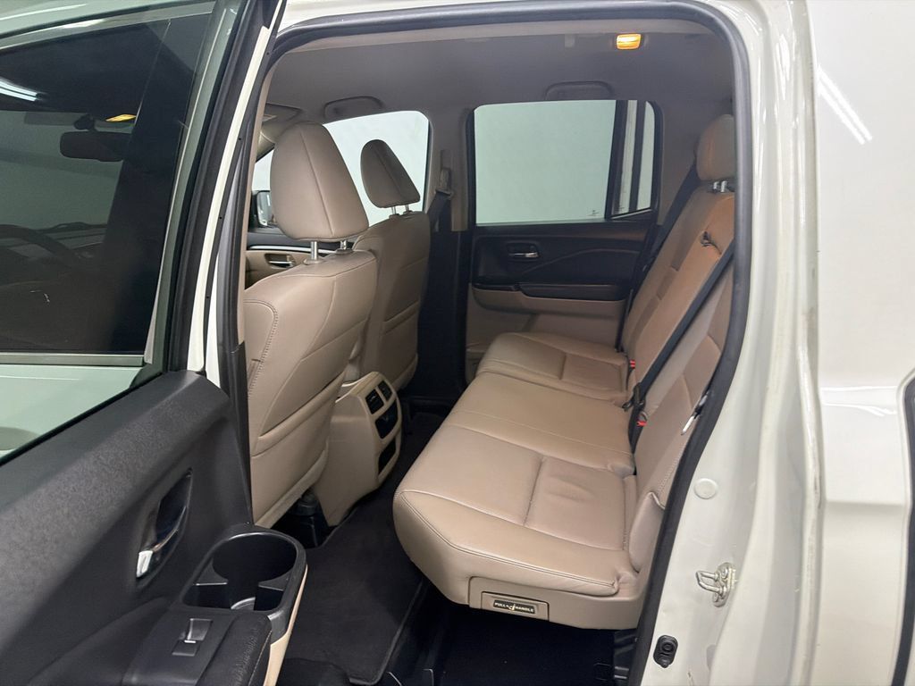 Used 2017 Honda Ridgeline RTL-T image 21