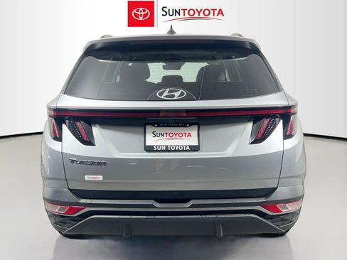 Used 2022 Hyundai Tucson SEL w/ Convenience + Premium Package image 5
