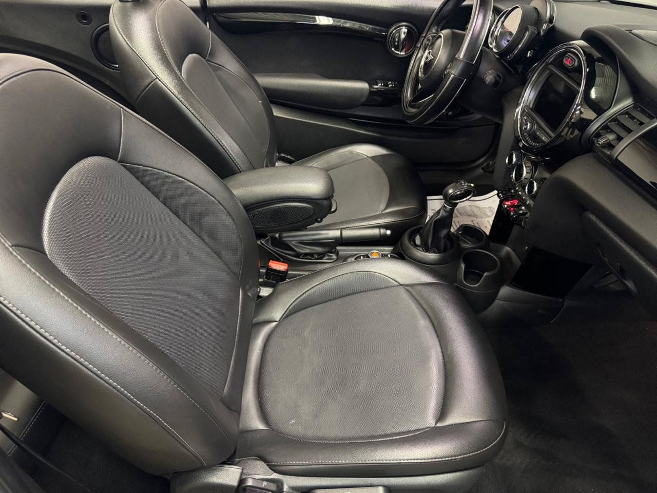 Used 2019 MINI Cooper Convertible FWD image 13