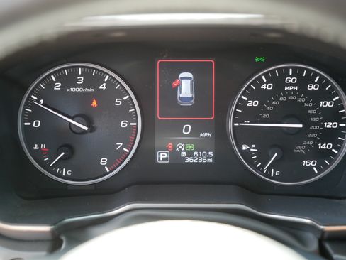 Used 2023 Subaru Outback Touring AWD/4WD image 21