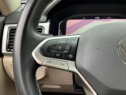 Used 2021 Volkswagen Atlas SEL image 20