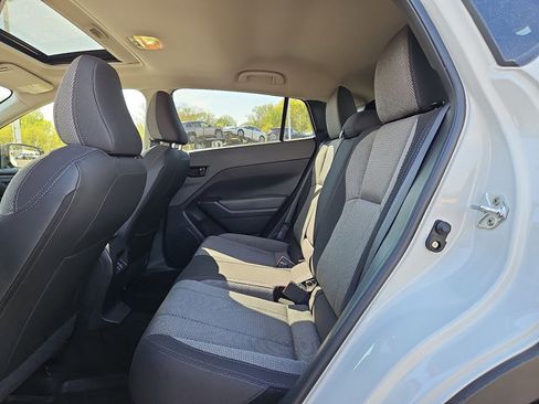Used 2024 Subaru Crosstrek 2.0i Premium AWD/4WD image 27