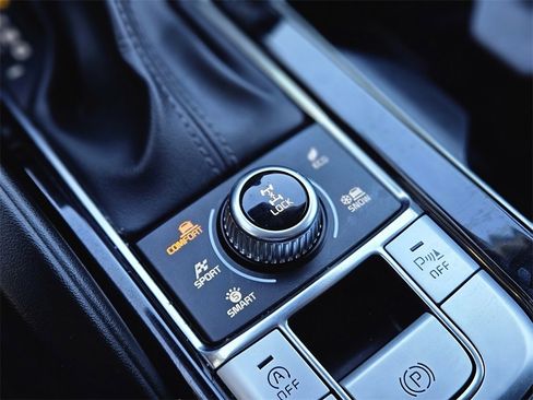 Used 2022 Kia Telluride S image 21