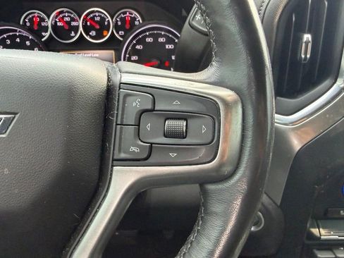 Used 2021 Chevrolet Silverado 1500 RST w/ Redline Edition AWD/4WD image 11