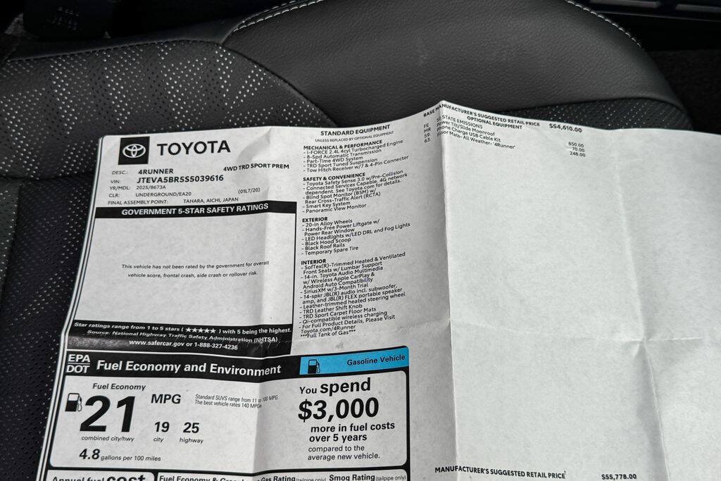 Used 2025 Toyota 4Runner 4WD image 39