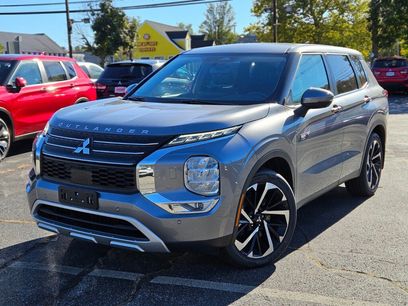 Used 2023 Mitsubishi Outlander SE
