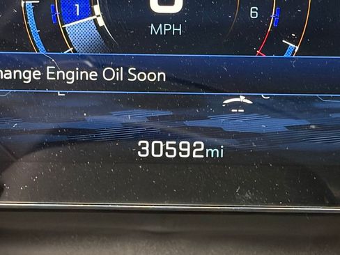 Used 2025 Chevrolet Equinox LT FWD image 10