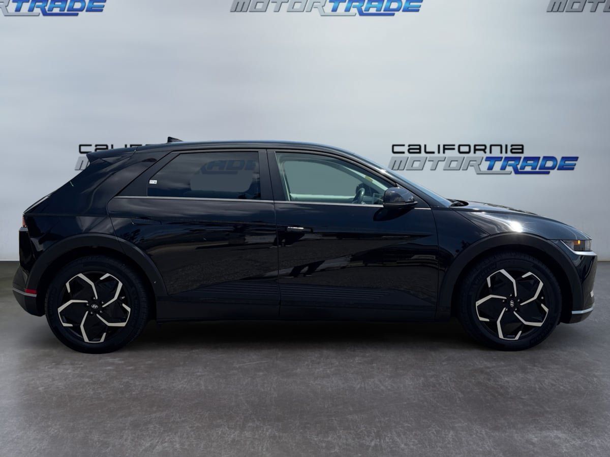 Used 2024 Hyundai Ioniq 5 SEL RWD image 4
