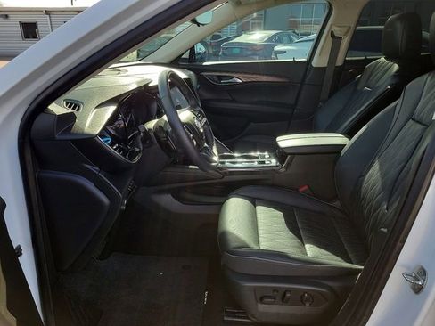 Used 2021 Buick Envision Avenir w/ Technology Package II image 14