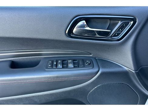Used 2024 Dodge Durango GT image 11
