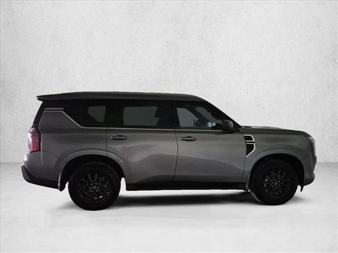 Used 2025 Nissan Armada SV RWD image 4