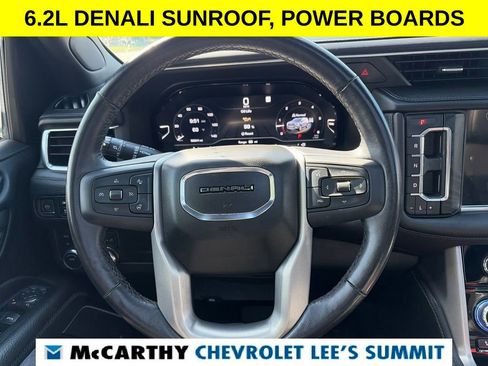 Used 2022 GMC Yukon Denali AWD/4WD image 17