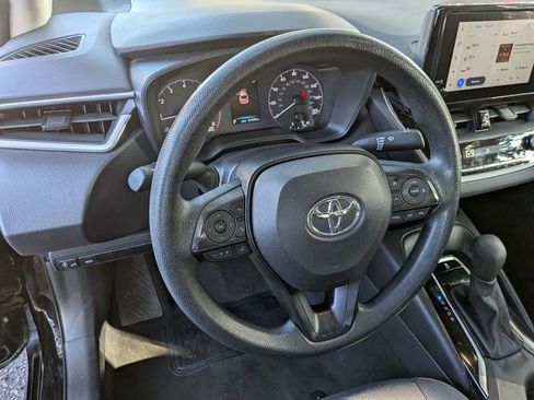 Used 2024 Toyota Corolla LE image 17