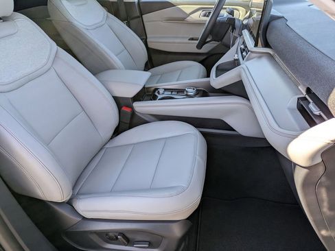 New 2026 Ford Explorer Active w/ Active Comfort Package image 21