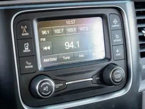 Used 2017 RAM 1500 Express w/ Express Value Package image 38