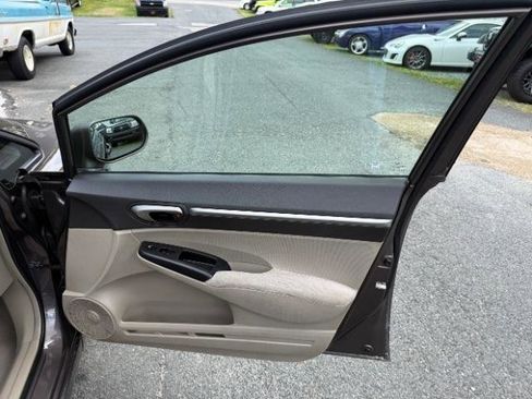 Used 2011 Honda Civic EX image 9
